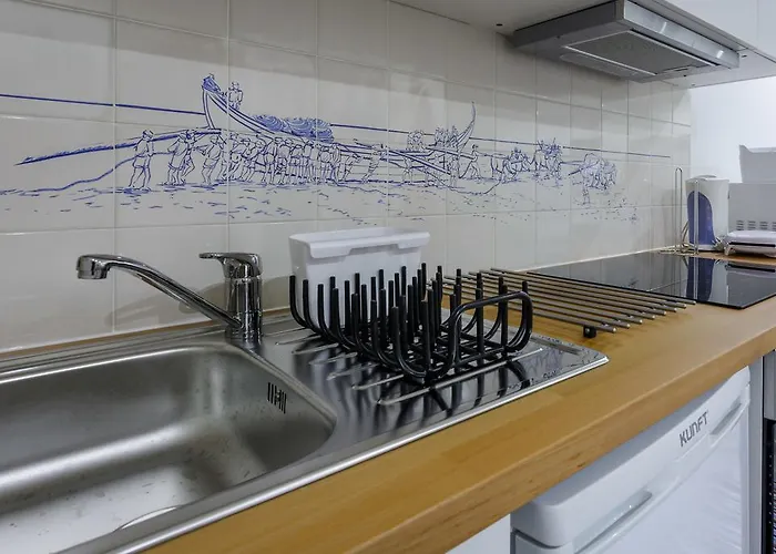 S. Thome Apts אובאר