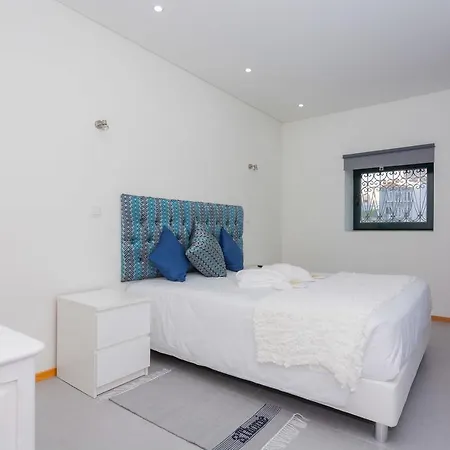Appartamento S. Thomé Apts Ovar
